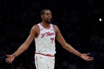 KD：湖人不是防守强队&他们下半场做出了调整 上半场我们予取予求