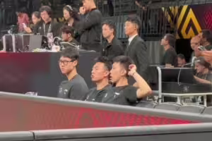 廖三宁与赵嘉义结束国家队任务 回归球队观战北控洲际杯首战